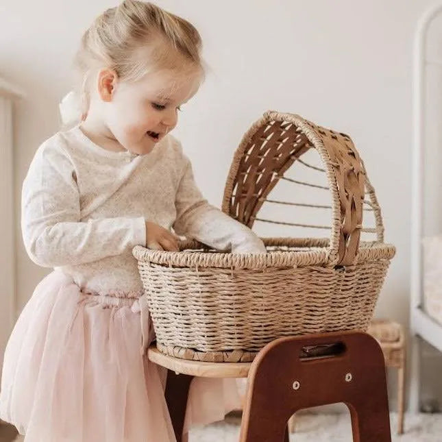 Jute Doll Bassinet