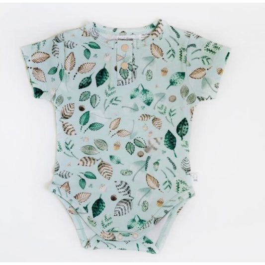 Snuggle Hunny Organic Short Sleeve Bodysuit - Daintree Size 0000 (Newborn)